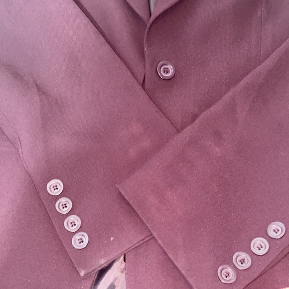 Maroon blazer. Women's size 12. Great condition. - Picture 3 of 6